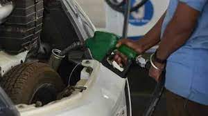 Read more about the article Petrol Diesel Rate Today – लगातार दूसरे दिन महंगाई का झटका