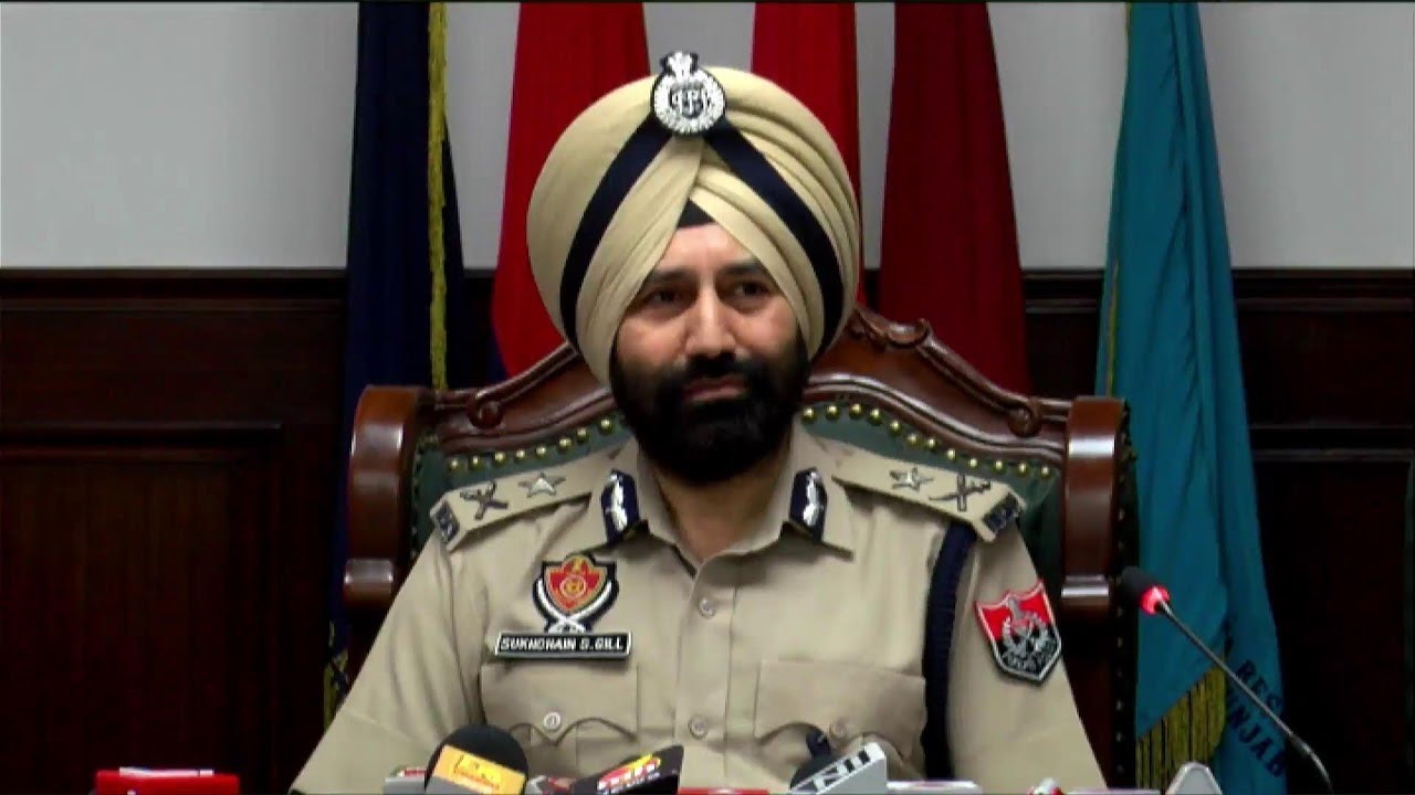 You are currently viewing Amritpal Singh के खिलाफ पुलिस ने दर्ज किया कुल 6 केस national security act भी लगाया,अब तक 114 समर्थक पकड़े आईजी क्राइम ने प्रेस वार्ता करके किया खुलसा पढ़े